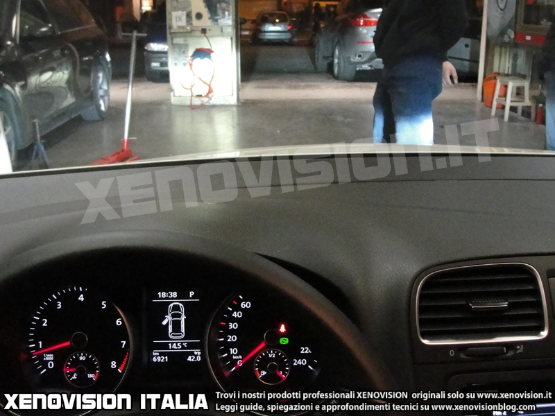 xenovision-guida-istallazione-kit-xenon-canbus-golf-vi-32